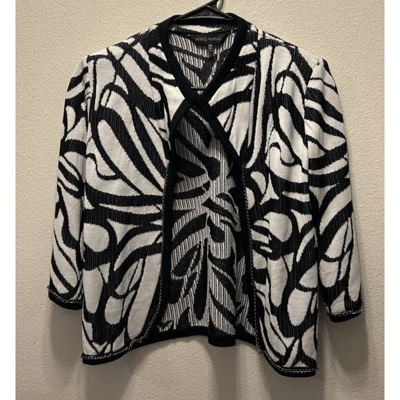 Ming Wang Women’s Cardigan Black And White Size Petite Small With Chain‎ Accent. - Picture 1 of 3